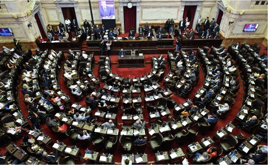 La oposición intentará acorralar al oficialismo con una sesión ordenada